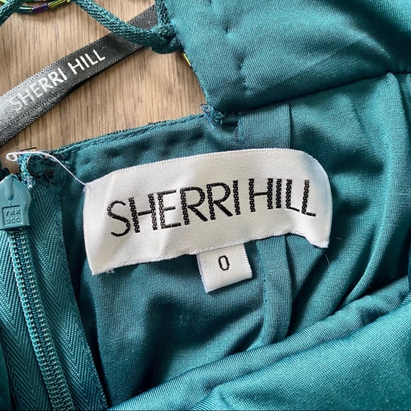 Sherri Hill Prom Dress - Picture 4 of 11